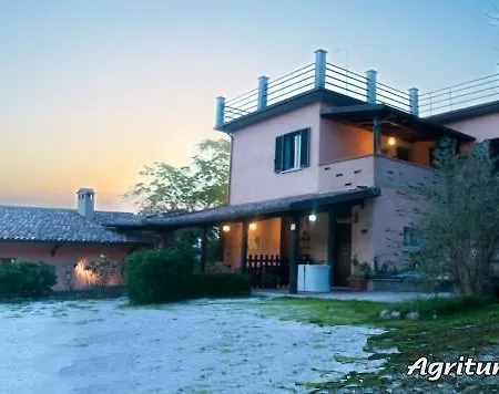 Farm stay Agriturismo San Lorenzo Casa Castalda