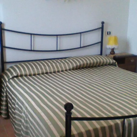 Agriturismo San Lorenzo Farm stay Casa Castalda